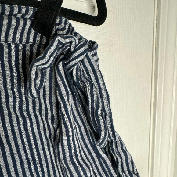 AMERICAN EAGLE Blue And Gray Striped Wrap Mini Skirt Size Small - Picture 7 of 10